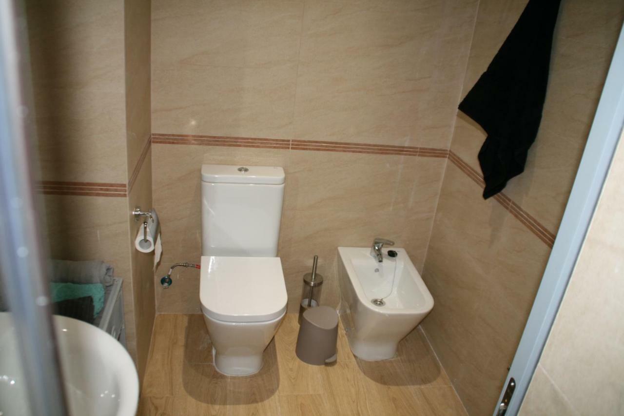Apartamento Alberche Sevilla Exterior foto